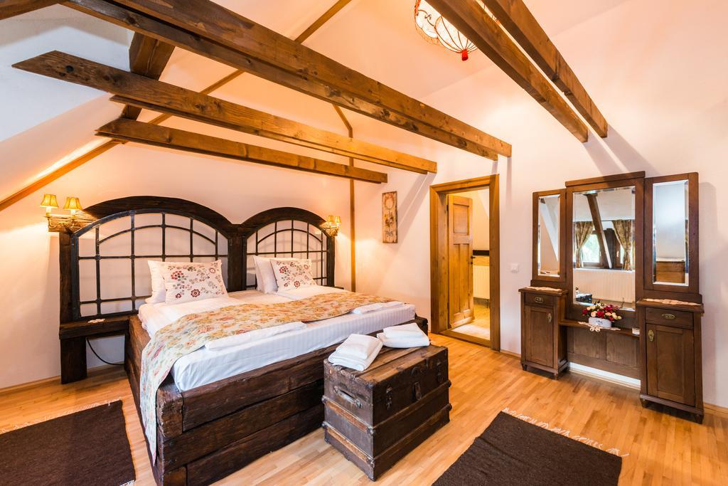 Casa Savri Hotel Sighisoara Exterior photo